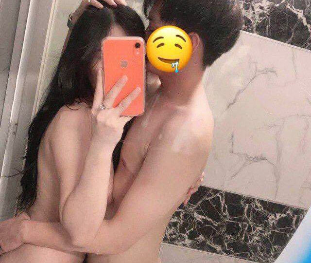 Ảnh 6 của Dập em nhân viên văn phòng lút cán sướng rên rỉ